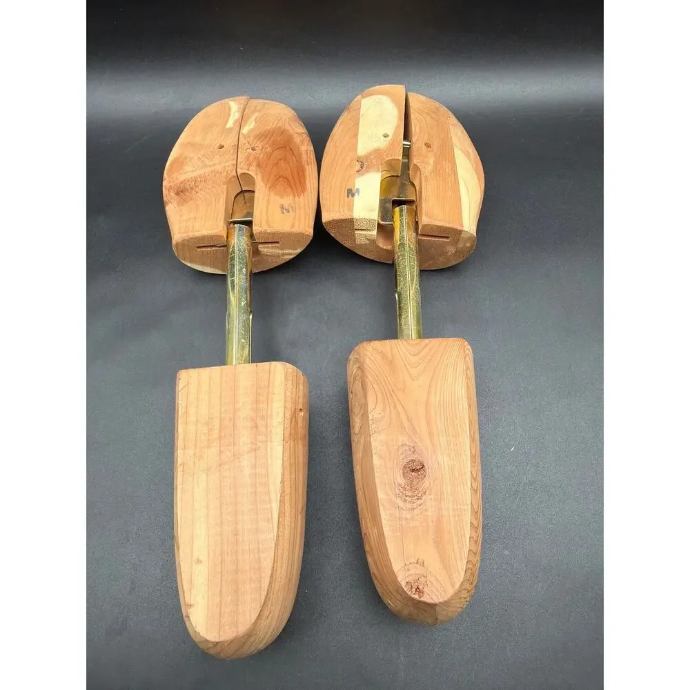 Vintage Nordstrom Cedar Shoe Trees Men’s Medium Adjustable Split Toe Pair USA